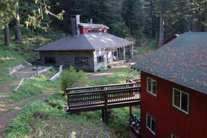 Nesika Lodge A Beautiful Hike From Multnomah Falls Shareoregon